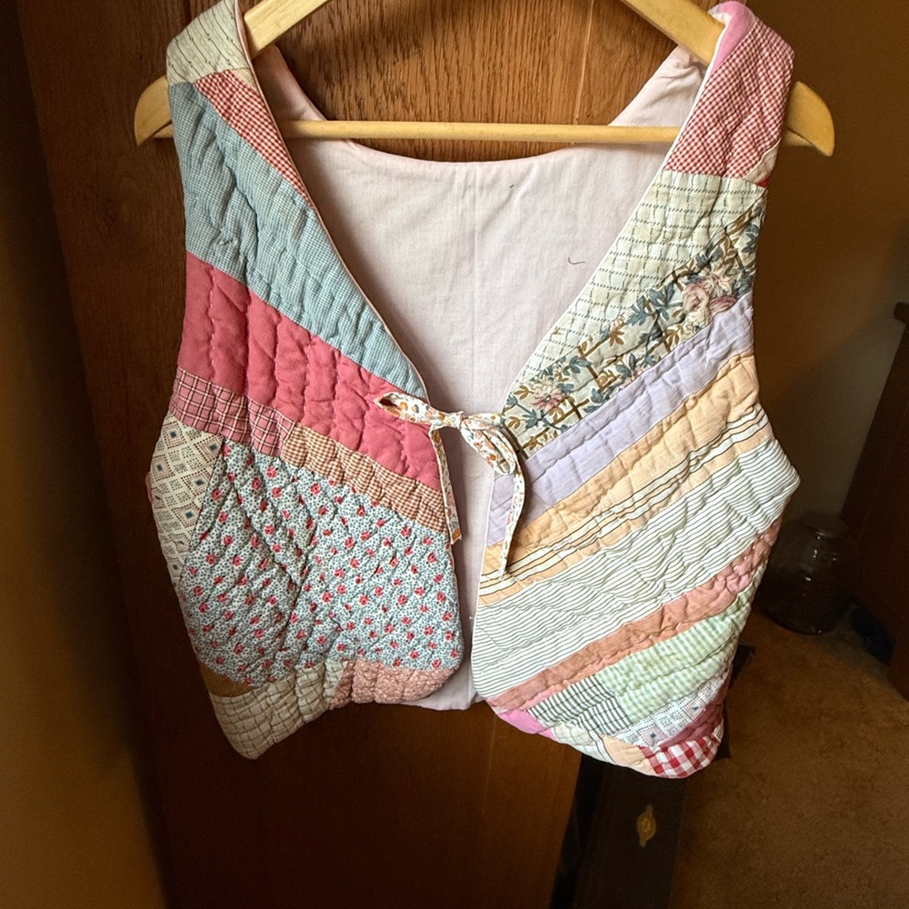 Handmade Vintage quilted vest women's small